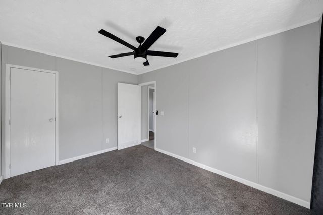 85 Mt Carmel Road, Mosheim, TN 37818