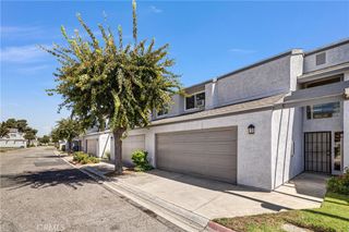 4828 W 5th E, Santa Ana, CA 92703