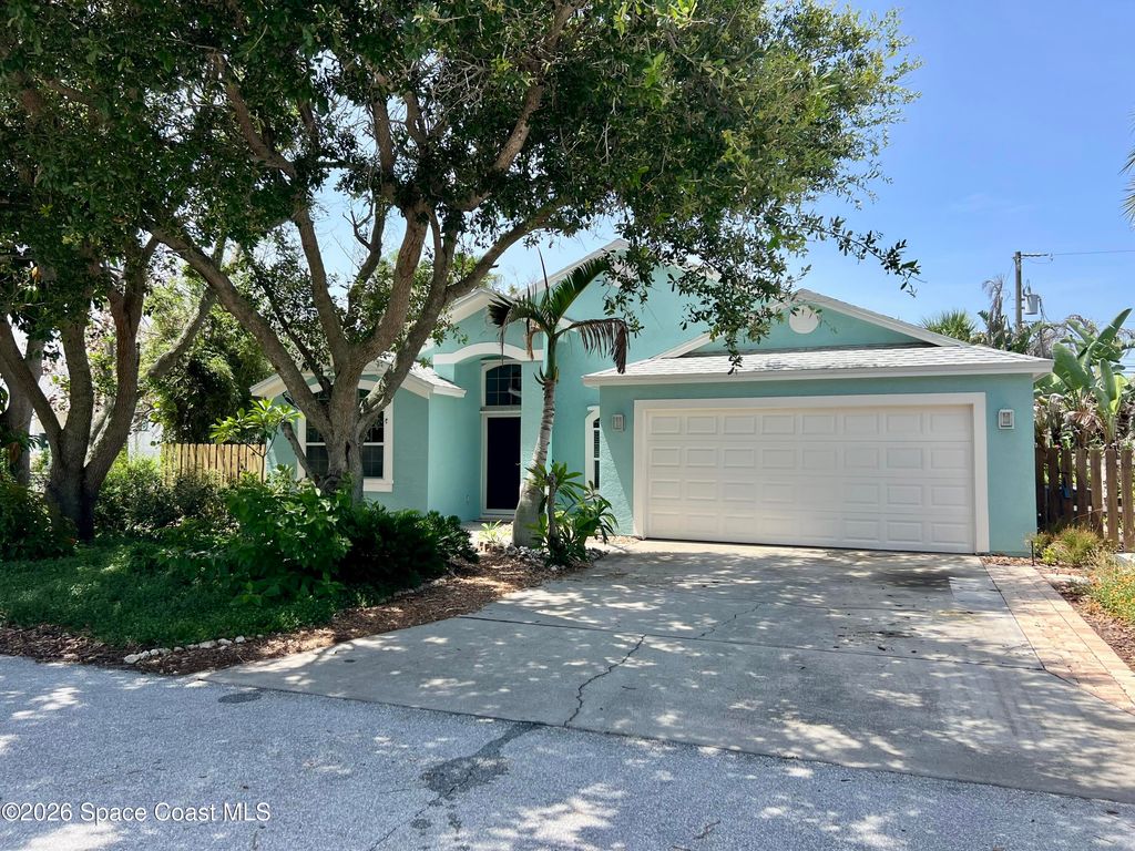 27 North Court, Indialantic, FL 32903
