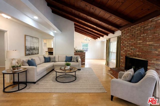 3406 Wade Street, Los Angeles, CA 90066