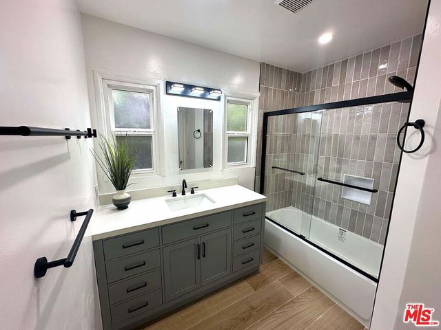 3406 Wade Street, Los Angeles, CA 90066