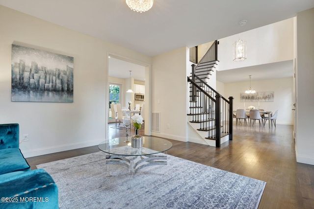 909 Bloomfield Avenue, Ocean Twp, NJ 07712