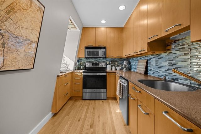 530 Massachusetts Ave 4, Boston, MA 02118