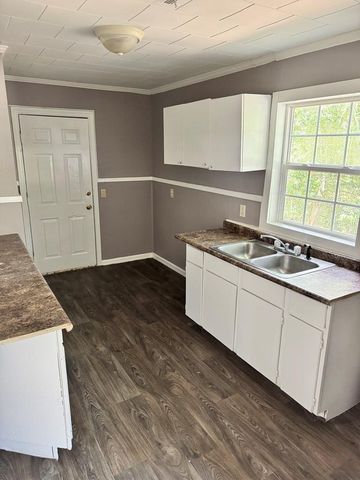 1028 South Bell Street, Dothan, AL 36301