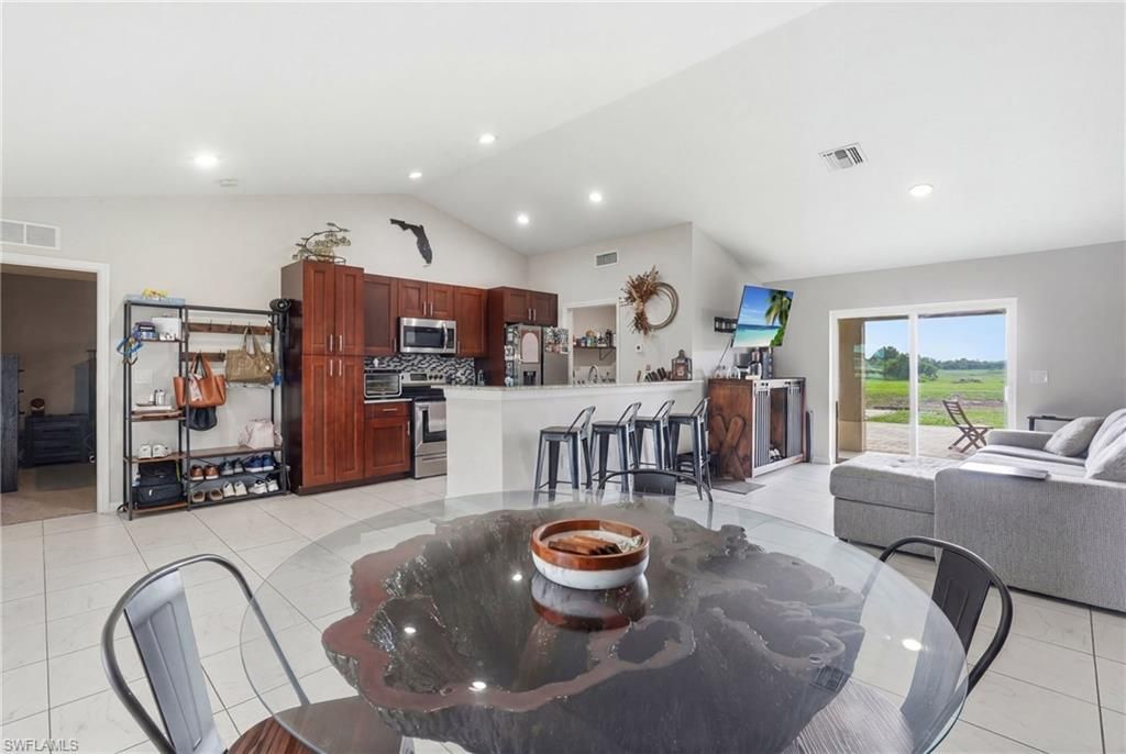 7075 Tide CIR, LABELLE, FL 33935 — photo 5