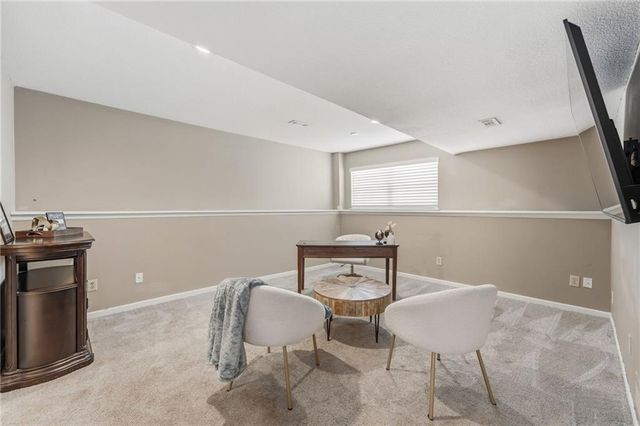 911 Wildwood Drive, Pleasant Hill, MO 64080
