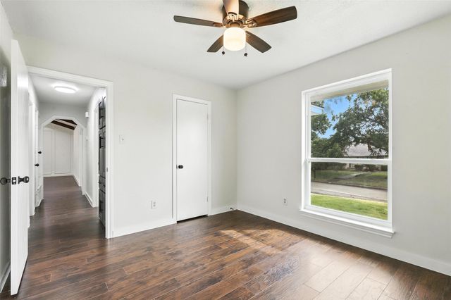 6916 Winchester Place, Fort Worth, TX 76133