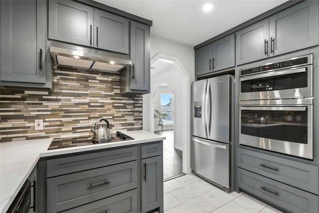 6916 Winchester Place, Fort Worth, TX 76133