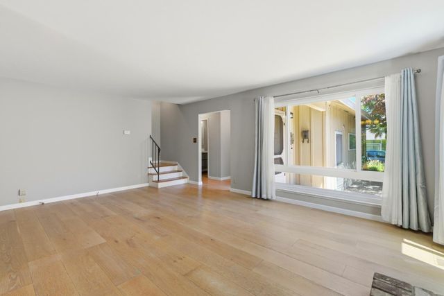 110-112 Wheeler Avenue, Redwood City, CA 94061