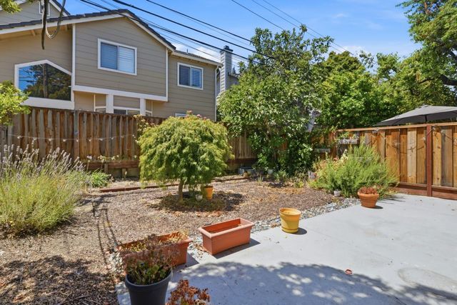 110-112 Wheeler Avenue, Redwood City, CA 94061