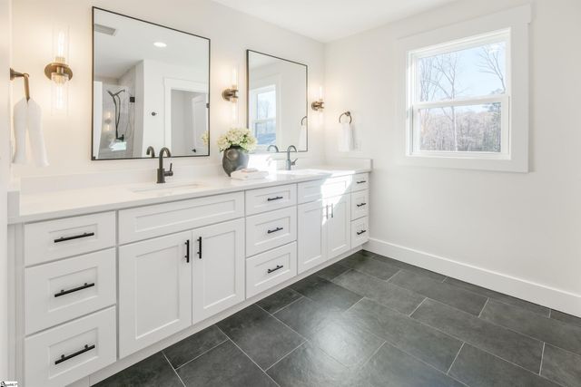 1292 Deerfield Drive, Spartanburg, SC 29302