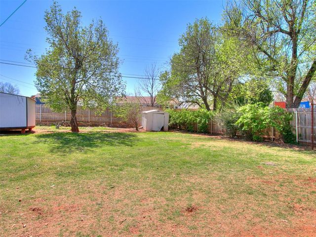 800 NW 49th Street, Oklahoma City, OK 73118