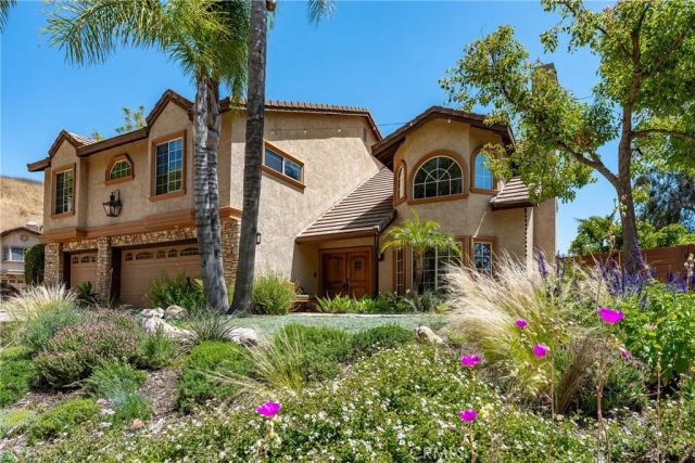 26018 Trana Circle, Calabasas, CA 91302