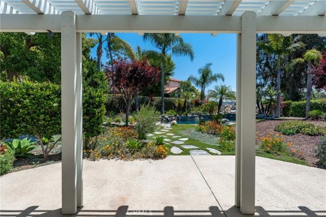 26018 Trana Circle, Calabasas, CA 91302