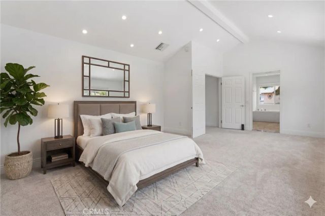 26018 Trana Circle, Calabasas, CA 91302