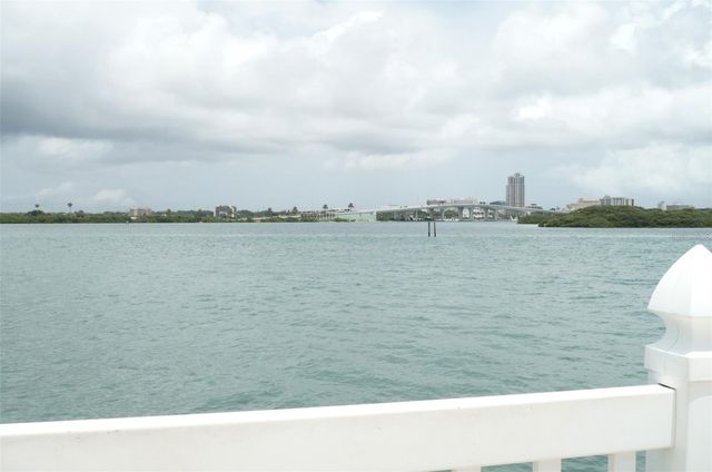 895 S GULFVIEW BOULEVARD 303, Clearwater Beach, FL 33767