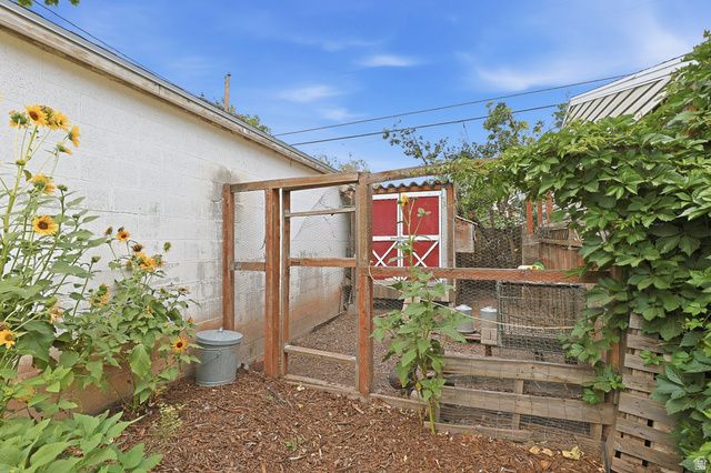1131 S 800 E, Salt Lake City, UT 84105
