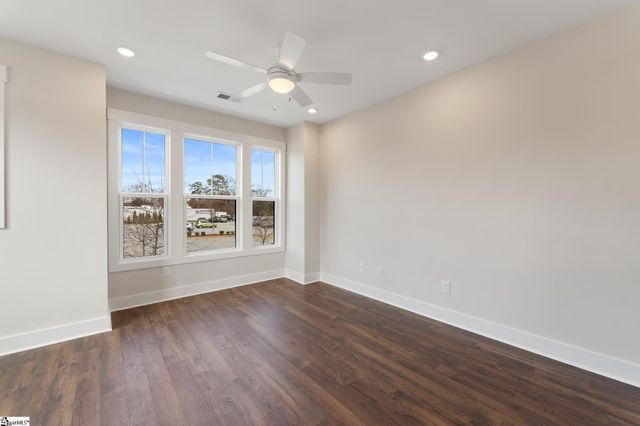 18 Renaissance Row Drive, Greenville, SC 29607