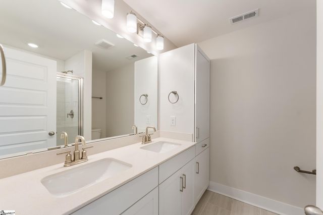 18 Renaissance Row Drive, Greenville, SC 29607