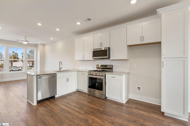 18 Renaissance Row Drive, Greenville, SC 29607