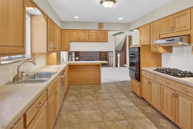 11974 Boston Road, North Royalton, OH 44133