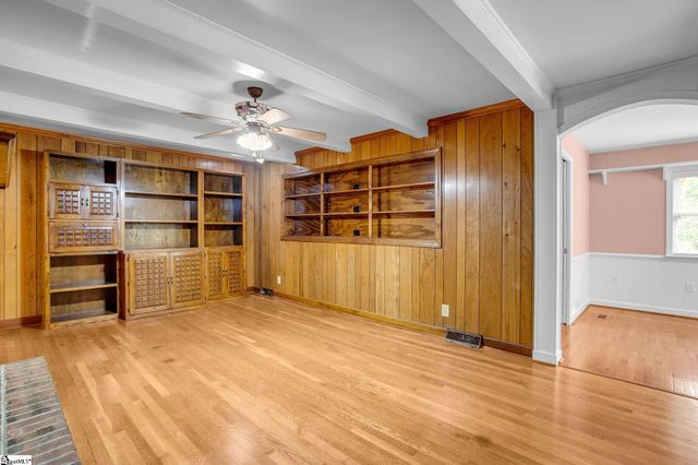 204 Montclair Road, Greer, SC 29651