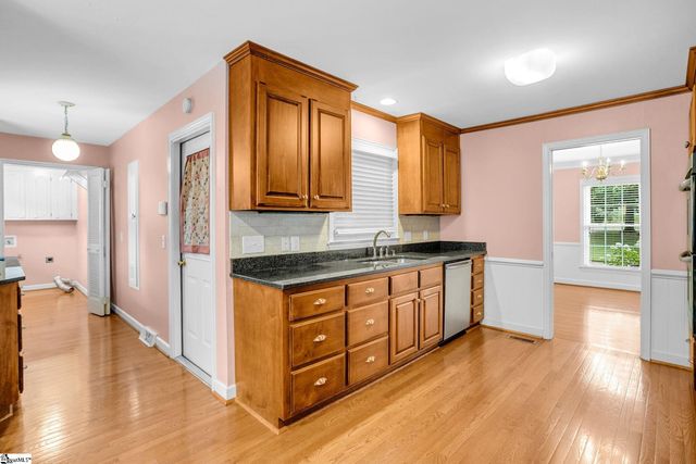 204 Montclair Road, Greer, SC 29651