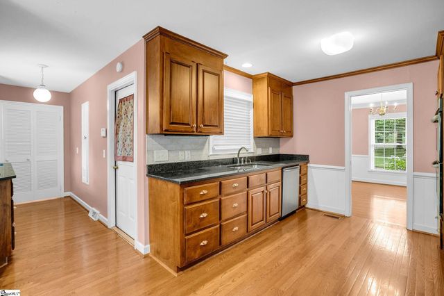 204 Montclair Road, Greer, SC 29651