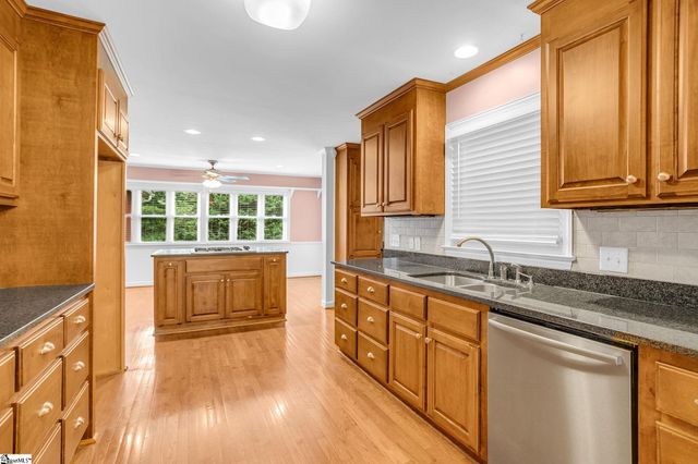 204 Montclair Road, Greer, SC 29651