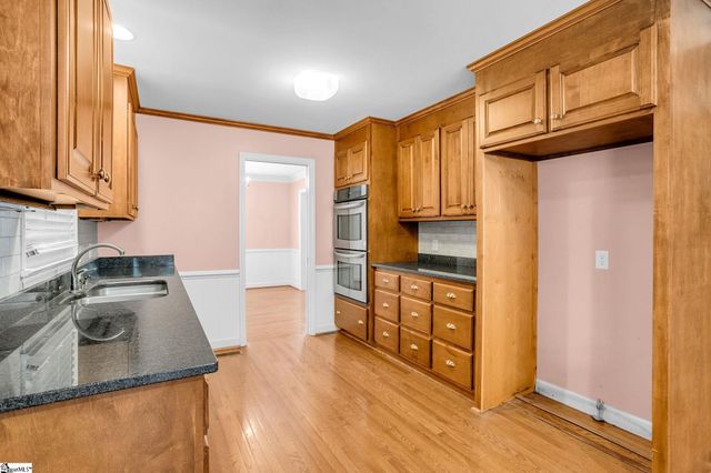 204 Montclair Road, Greer, SC 29651