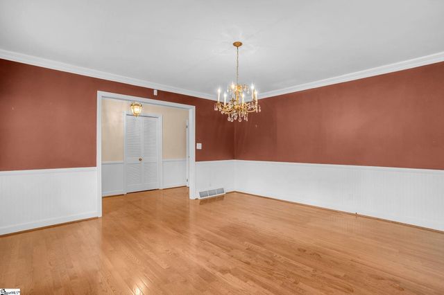 204 Montclair Road, Greer, SC 29651