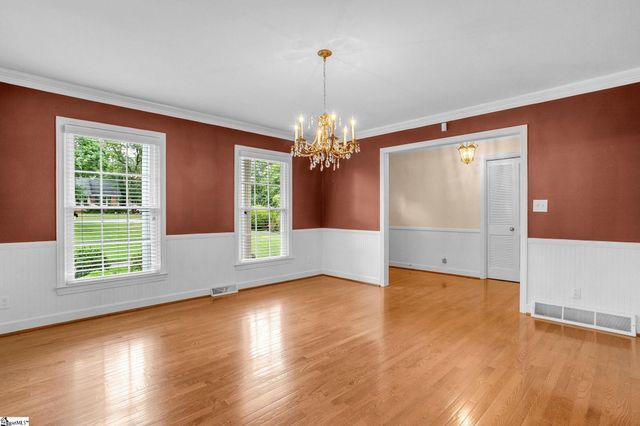 204 Montclair Road, Greer, SC 29651