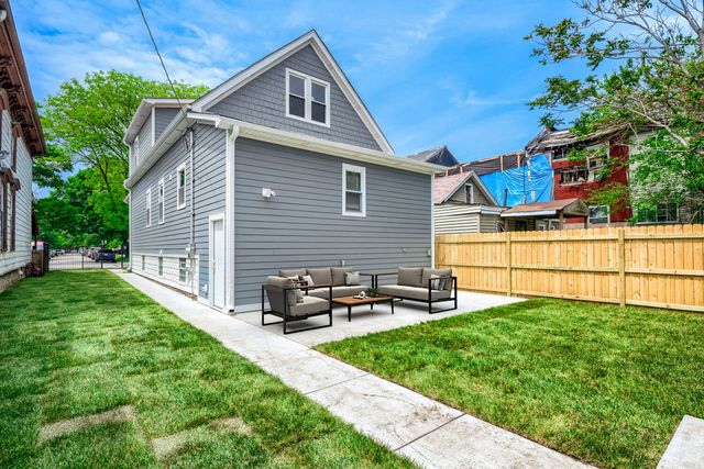 4229 S Princeton Avenue, Chicago, IL 60609