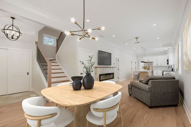 4229 S Princeton Avenue, Chicago, IL 60609