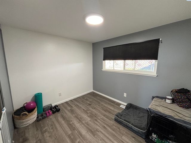 1310 NW Douglas Dr, Pullman, WA 99163