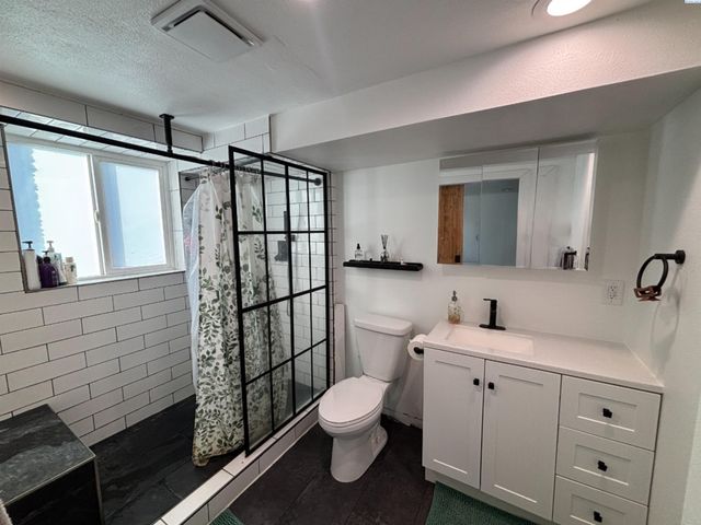 1310 NW Douglas Dr, Pullman, WA 99163