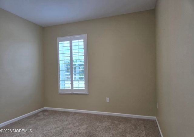 86 Bennet Lane, Manahawkin, NJ 08050