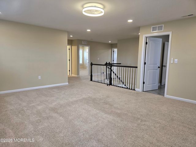 86 Bennet Lane, Manahawkin, NJ 08050