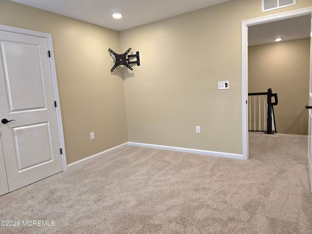 86 Bennet Lane, Manahawkin, NJ 08050
