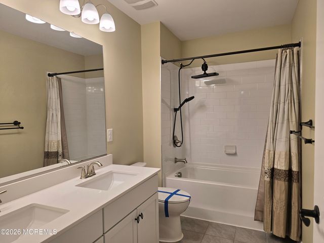 86 Bennet Lane, Manahawkin, NJ 08050