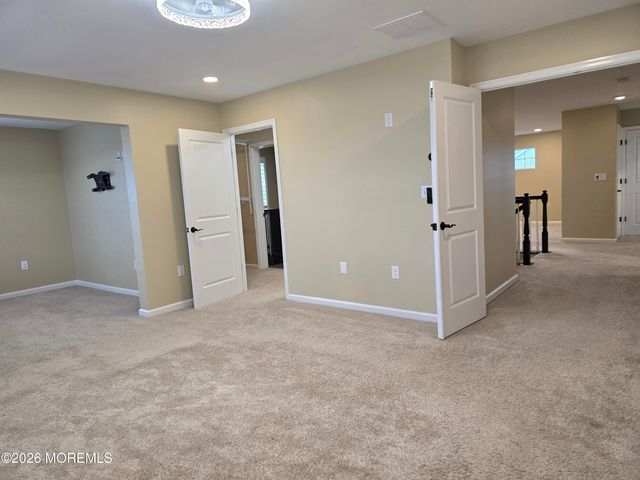 86 Bennet Lane, Manahawkin, NJ 08050