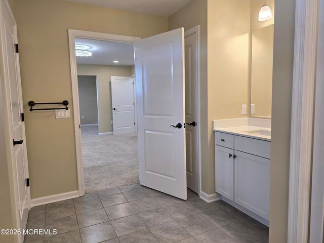 86 Bennet Lane, Manahawkin, NJ 08050