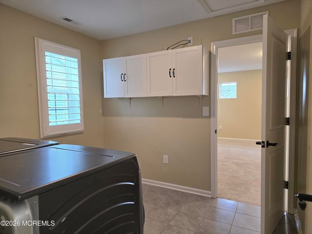86 Bennet Lane, Manahawkin, NJ 08050