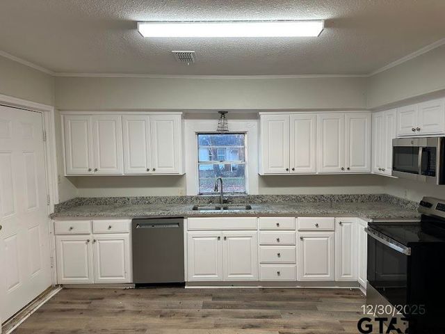 614 W Main St., Bullard, TX 75757