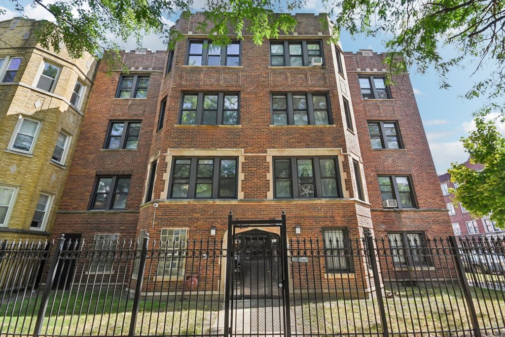 7757 S Phillips Avenue 2, Chicago, IL 60649