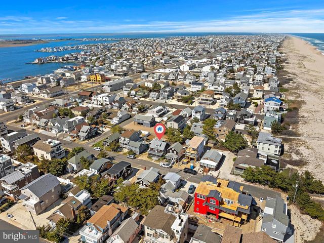 123 E 27 ST, Ship Bottom, NJ 08008