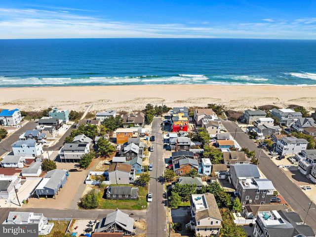 123 E 27 ST, Ship Bottom, NJ 08008