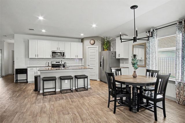 1302 Truckee River Drive, Rosharon, TX 77583