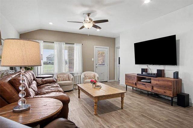 1302 Truckee River Drive, Rosharon, TX 77583
