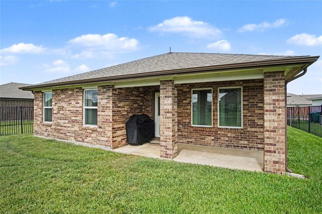 1302 Truckee River Drive, Rosharon, TX 77583
